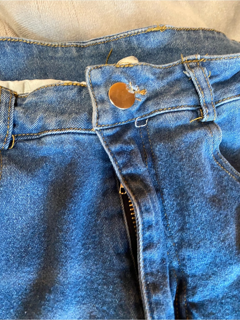 Women’s jeans
